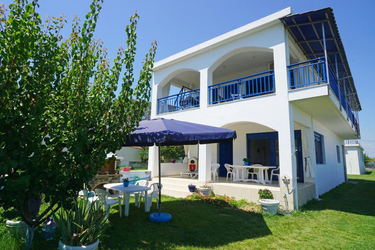 Dolphins House Villa Paralia Avdhiron Екстериор снимка