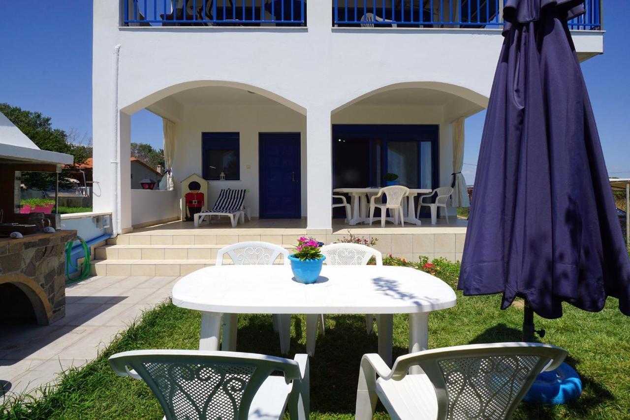 Dolphins House Villa Paralia Avdhiron Екстериор снимка