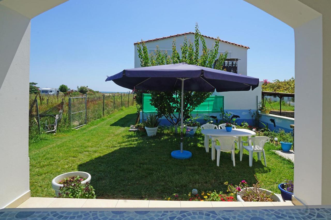 Dolphins House Villa Paralia Avdhiron Екстериор снимка